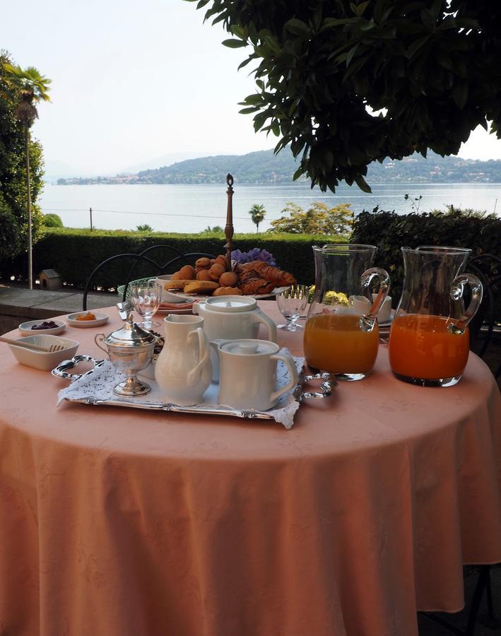 Casa Mondadori Bed and Breakfast Meina Εξωτερικό φωτογραφία